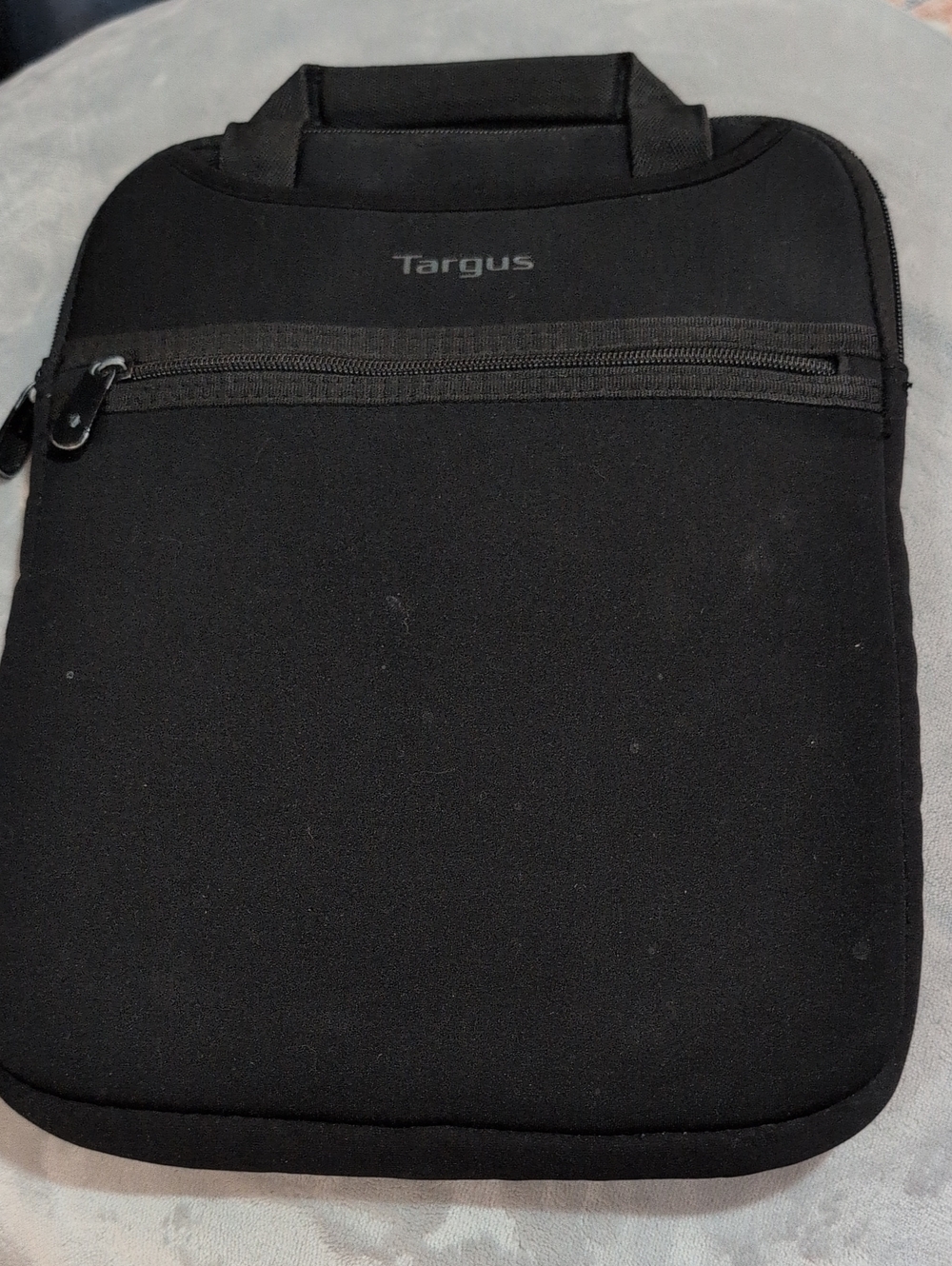Targus Black Laptop Sleeve with Front Zip and Handle